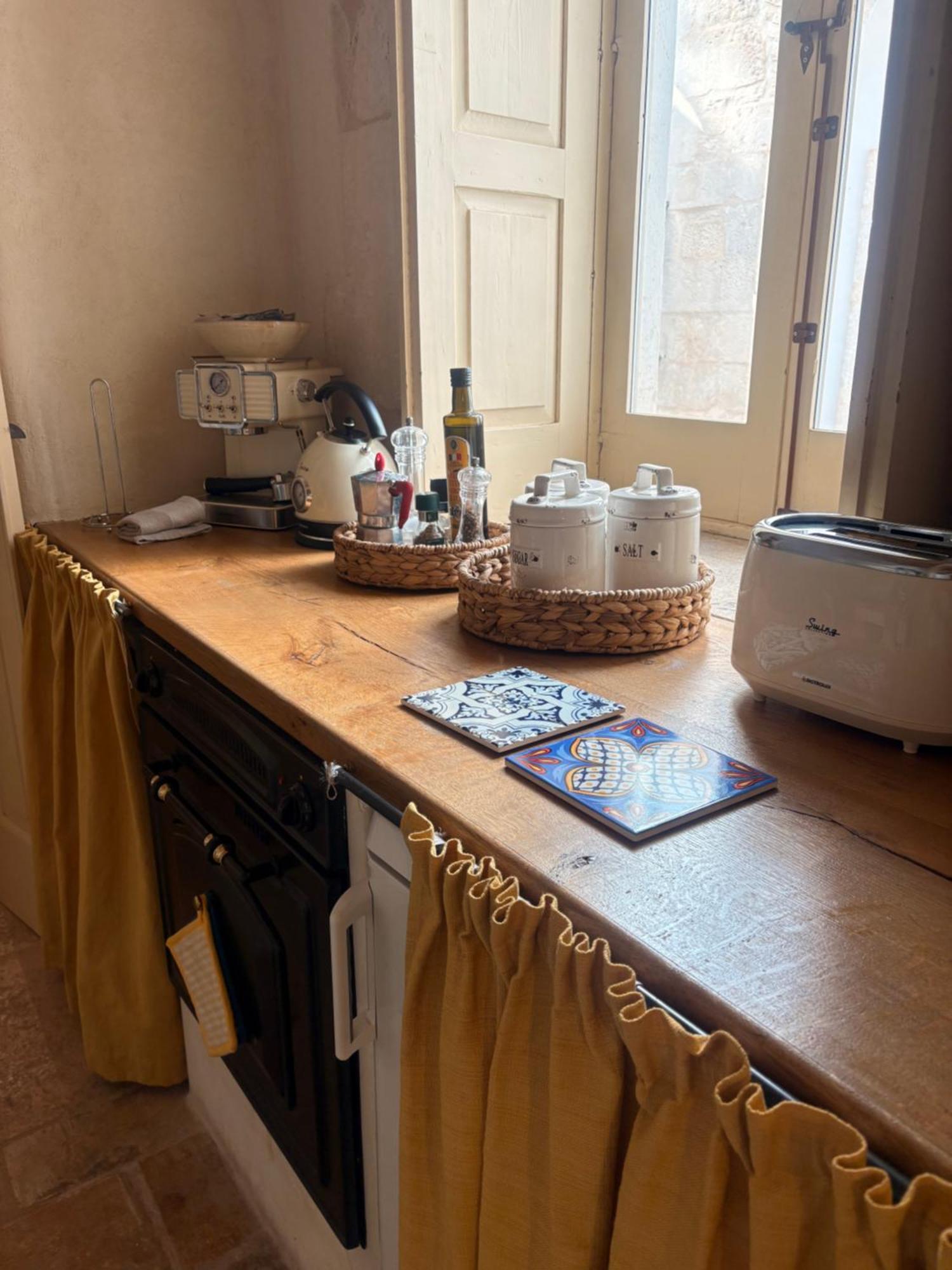 Palazzoliva - Luxury Boho Chic Guest House In The Historic Heart Of Martina Franca Exterior foto